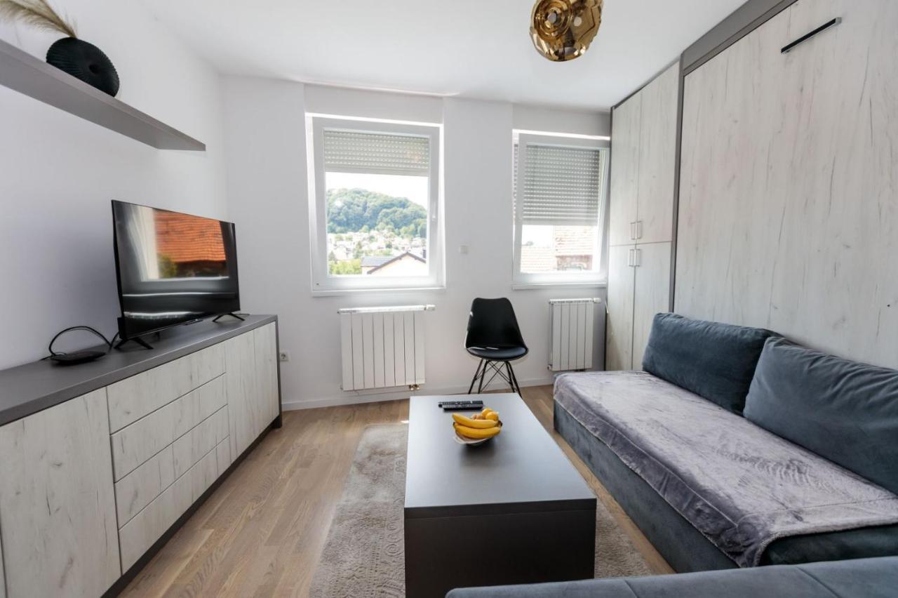 טוזלה Apartman Skver מראה חיצוני תמונה